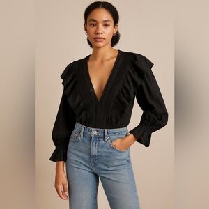 Farm Rio Black V-neck Ruffle Eyelet Bodysuit â Sz S (Excellent condition)